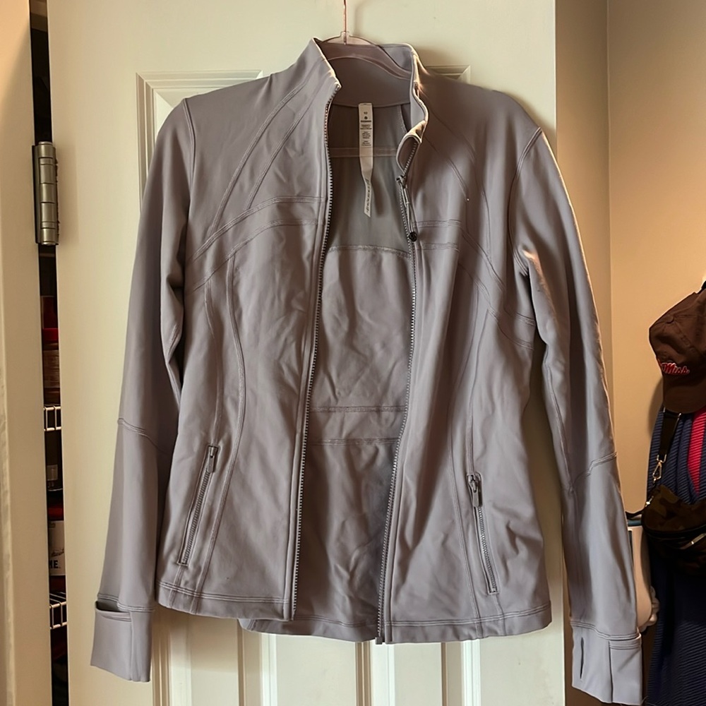 Lululemon size 10 zip up